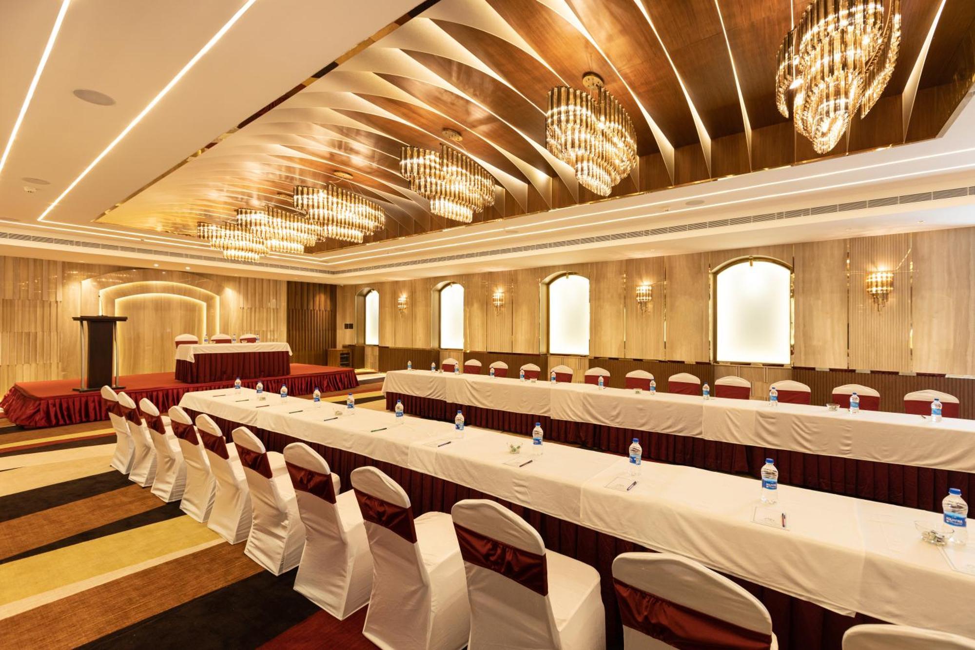 Jenneys Residency Hotel Coimbatore Exterior photo